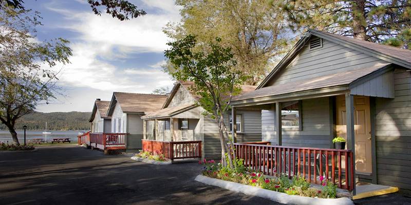 Experience the Charm of Knickerbocker Mansion in Big Bear